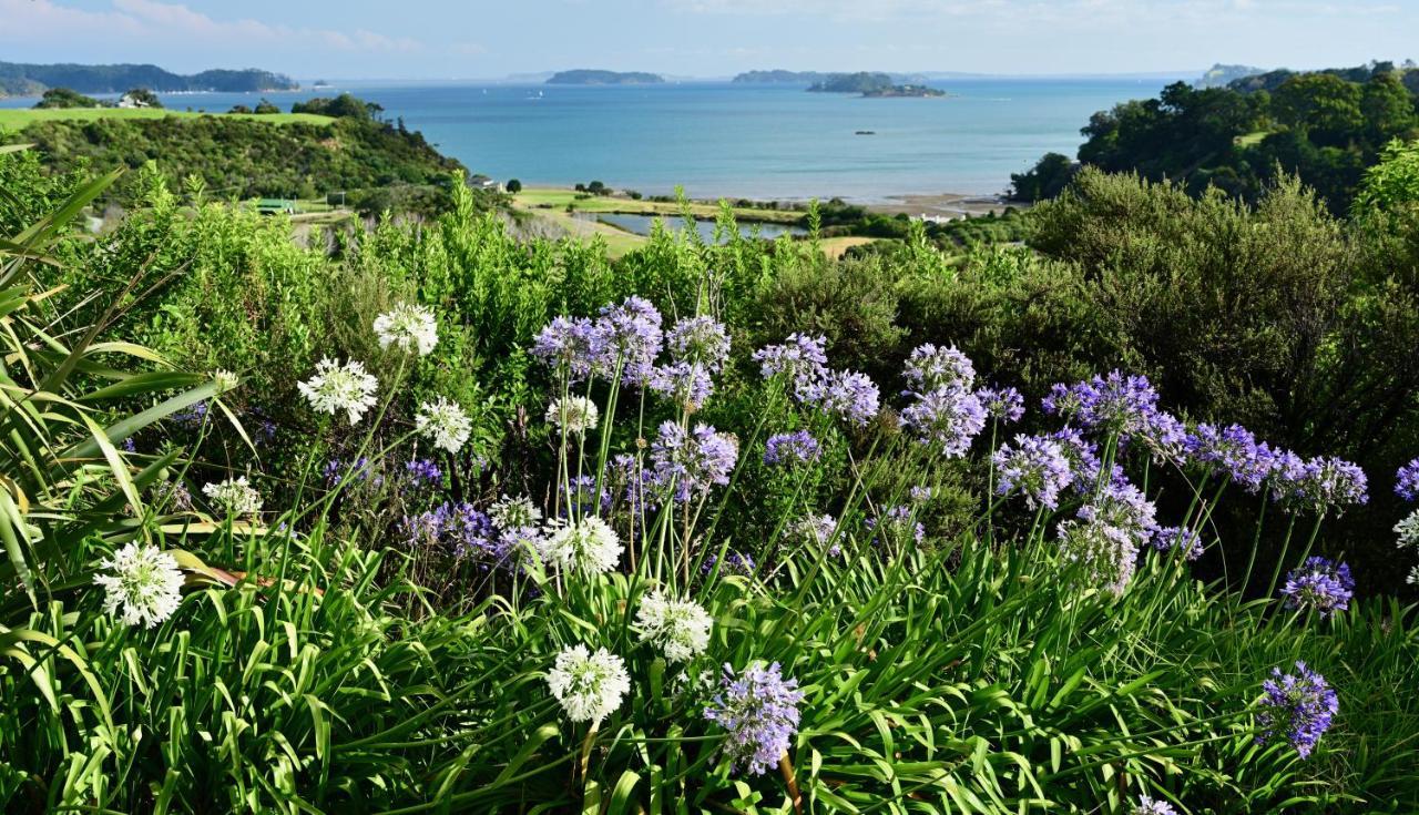 Kaka Ridge Retreat Luxury Cottage Tawharanui Bagian luar foto